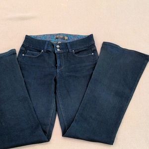 PAIGE vintage denim size 29, Hidden Hills fit